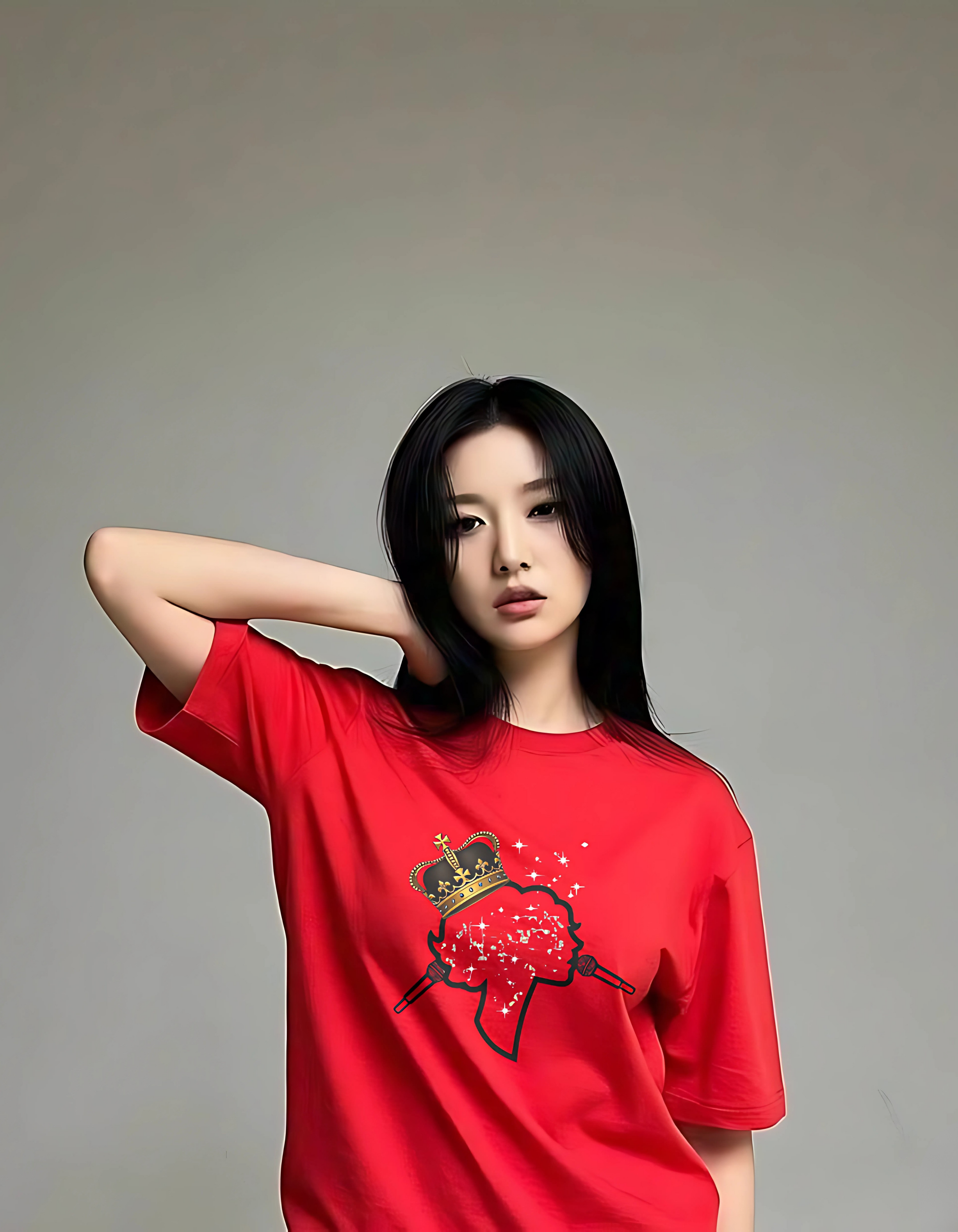 Queen Crown Mic Graphic T-Shirt