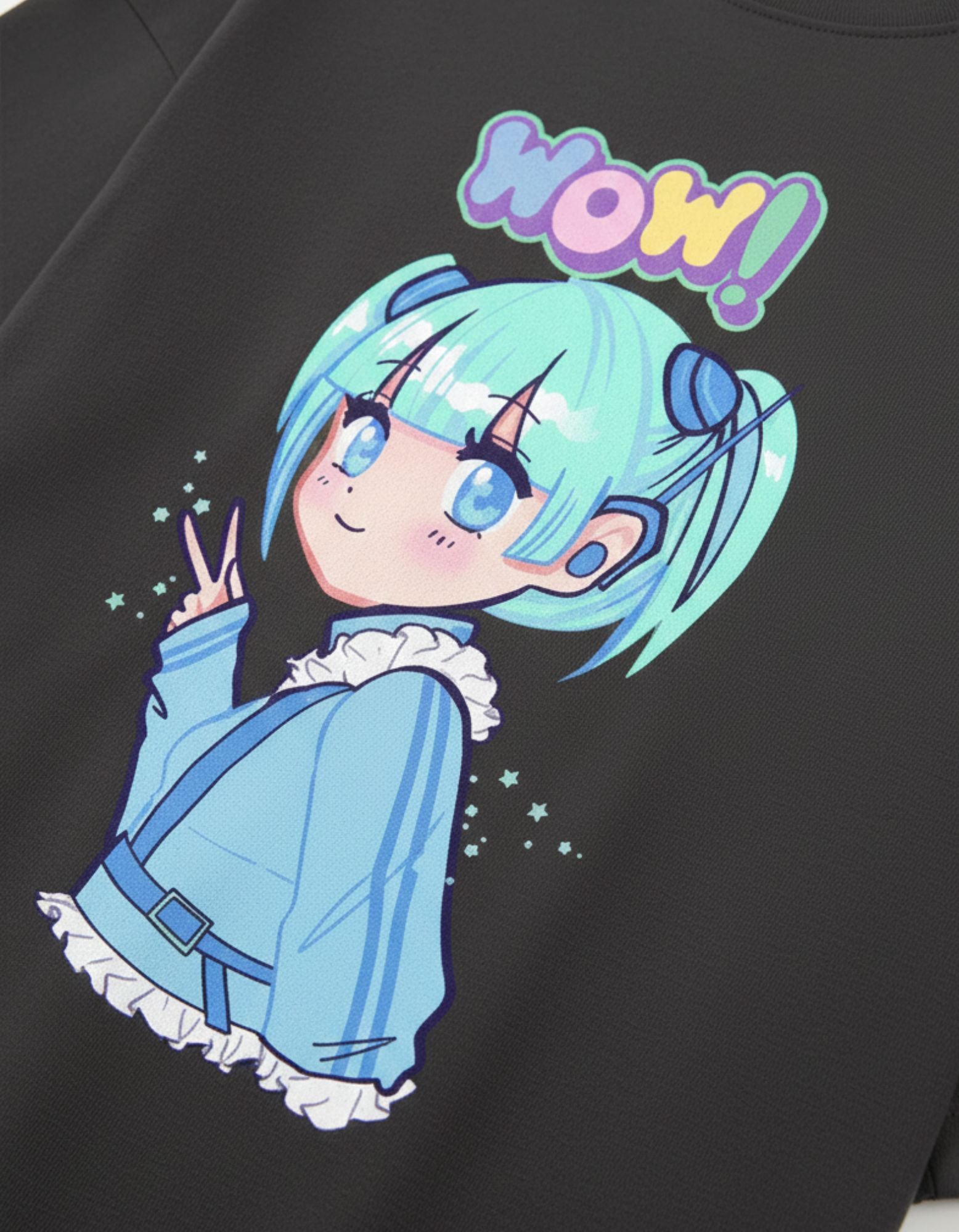 Terry Oversized T-Shirt with Girl Print and "WOW" Design – Make a Statement
