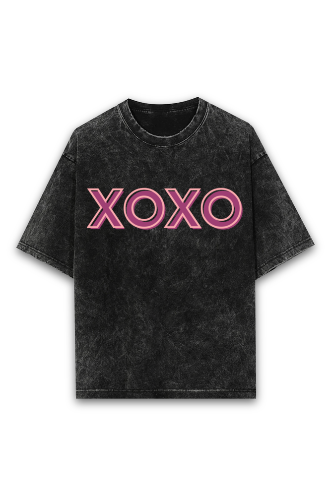 XOXO Graphic T-Shirt