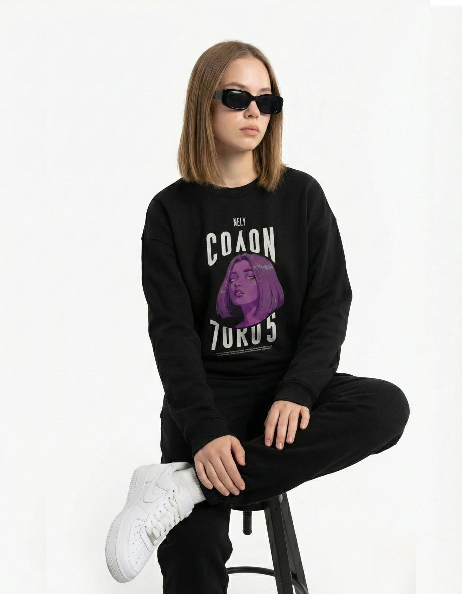 Violet Gaze Oversized Sweatshirt