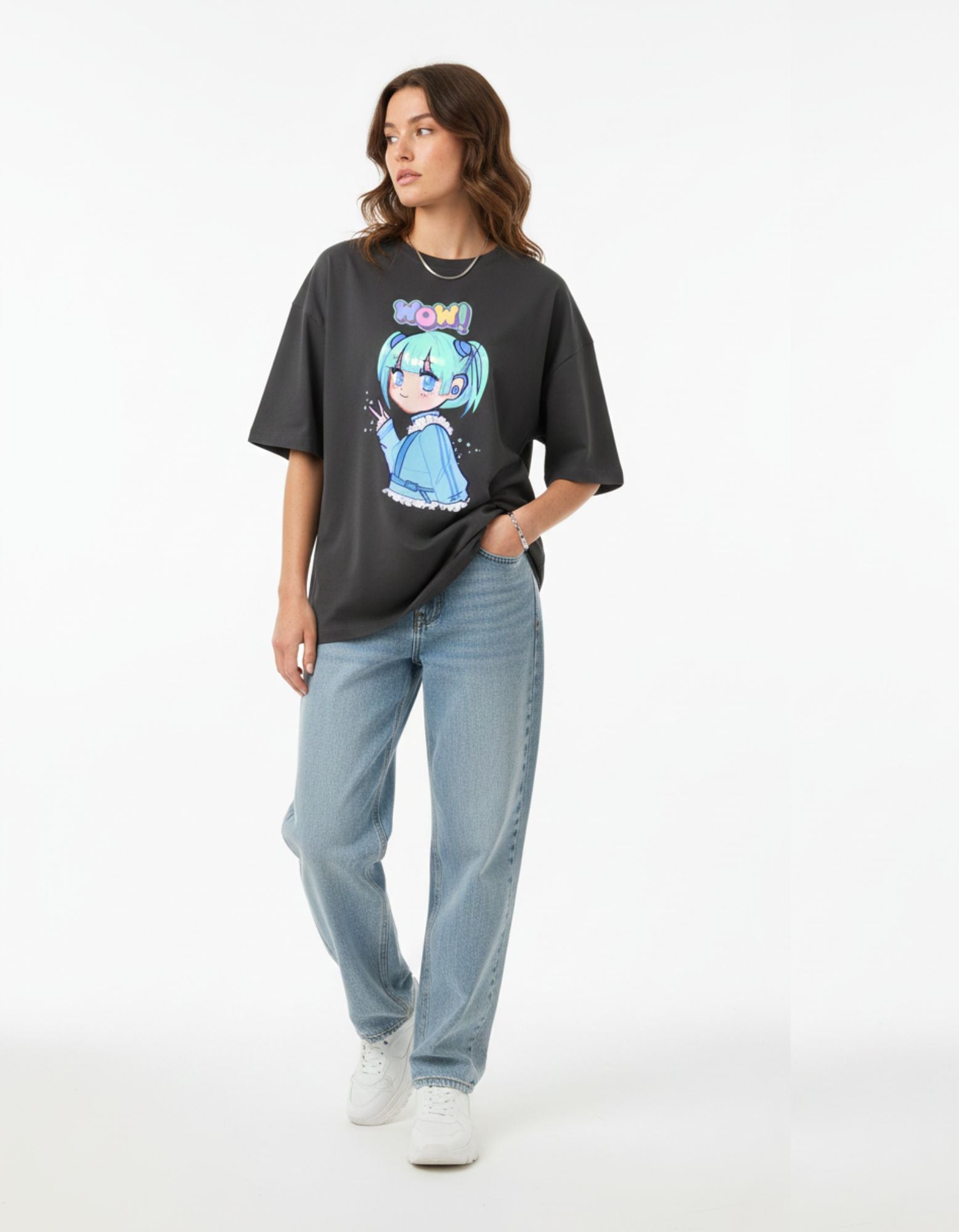 Terry Oversized T-Shirt with Girl Print and "WOW" Design – Make a Statement