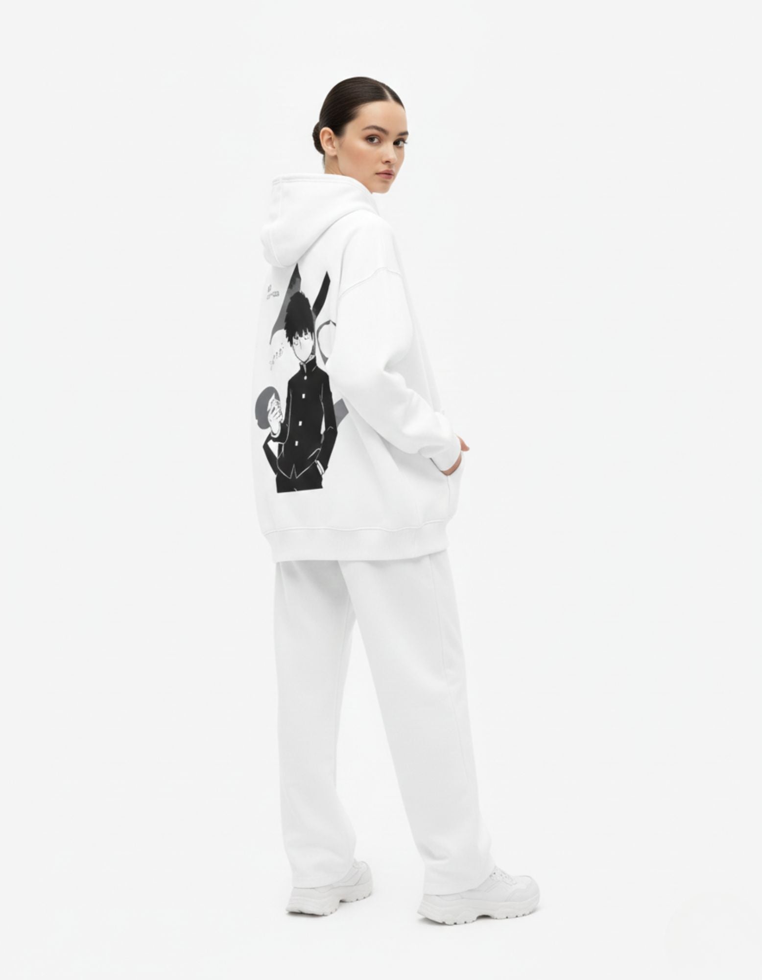 Back view of GENZs Fashion white hoodie with Shigeo Kageyama Mob Psycho 100 graphic print for women.